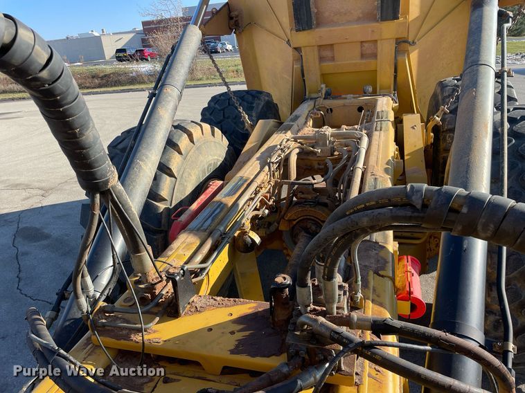 image for item DP0244 2015 Caterpillar 740B  haul truck
