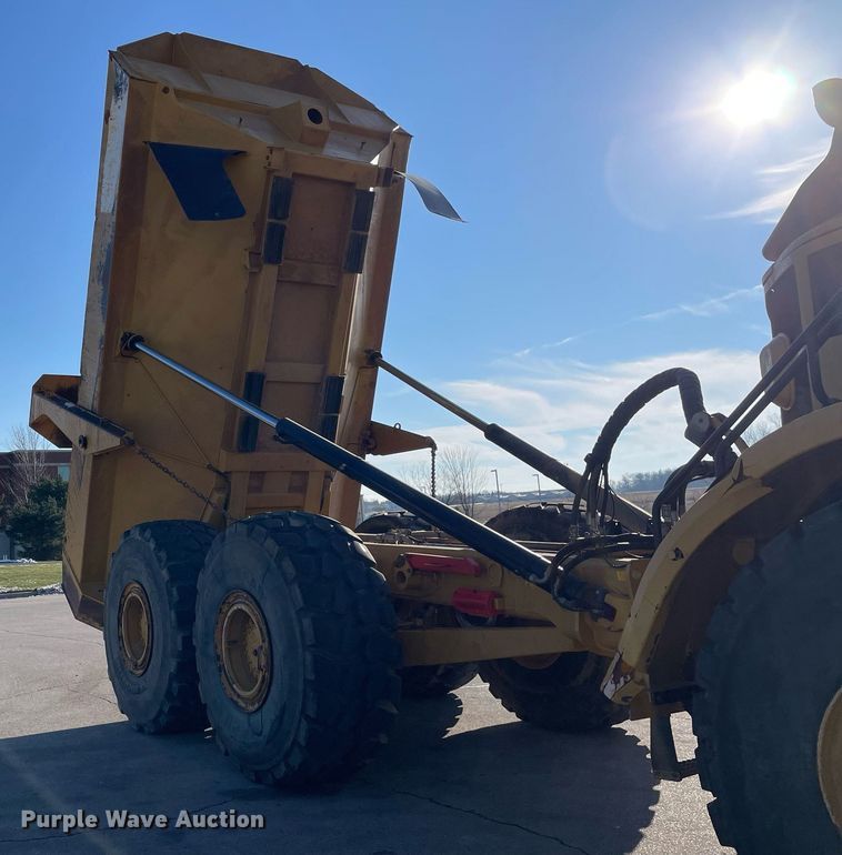 image for item DP0244 2015 Caterpillar 740B  haul truck