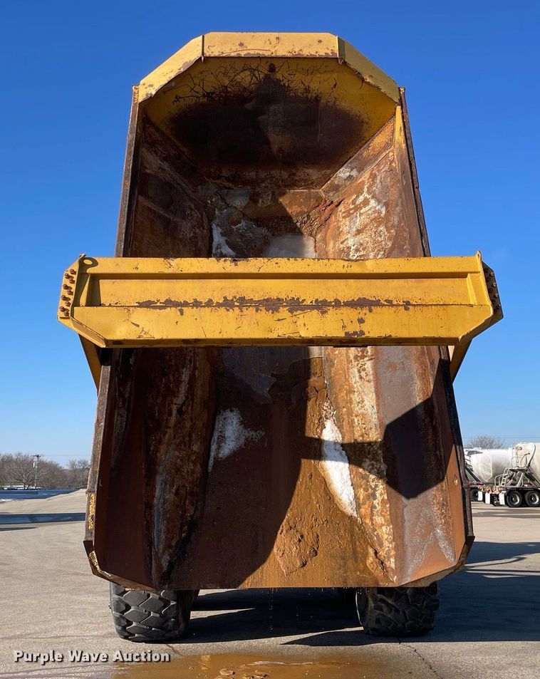 image for item DP0244 2015 Caterpillar 740B  haul truck