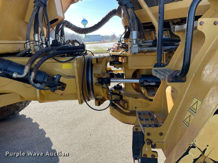 image for item DP0244 2015 Caterpillar 740B  haul truck