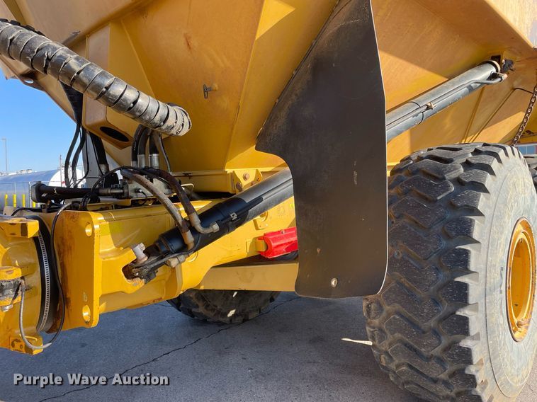 image for item DP0244 2015 Caterpillar 740B  haul truck