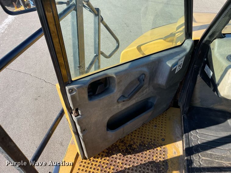 image for item DP0244 2015 Caterpillar 740B  haul truck