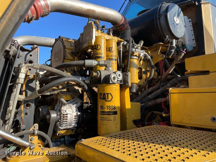 image for item DP0244 2015 Caterpillar 740B  haul truck