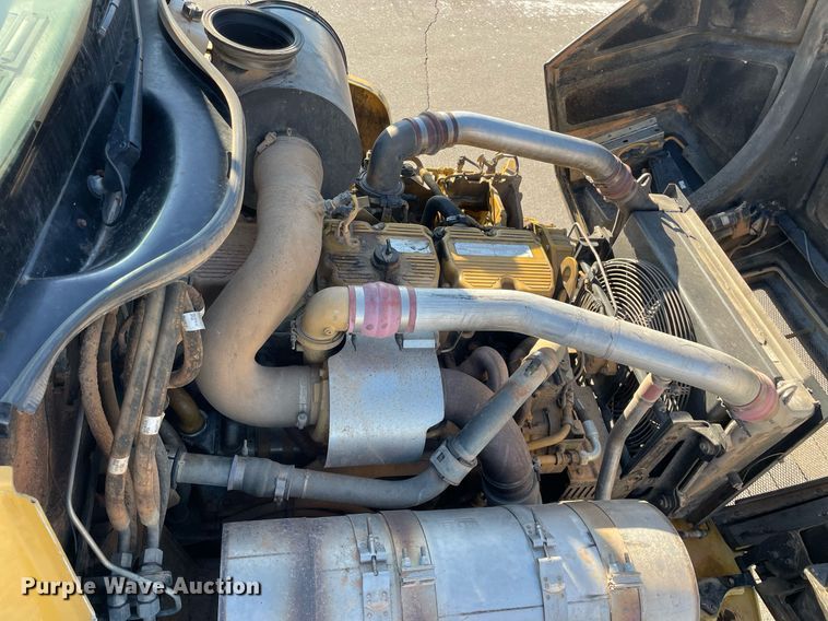 image for item DP0244 2015 Caterpillar 740B  haul truck