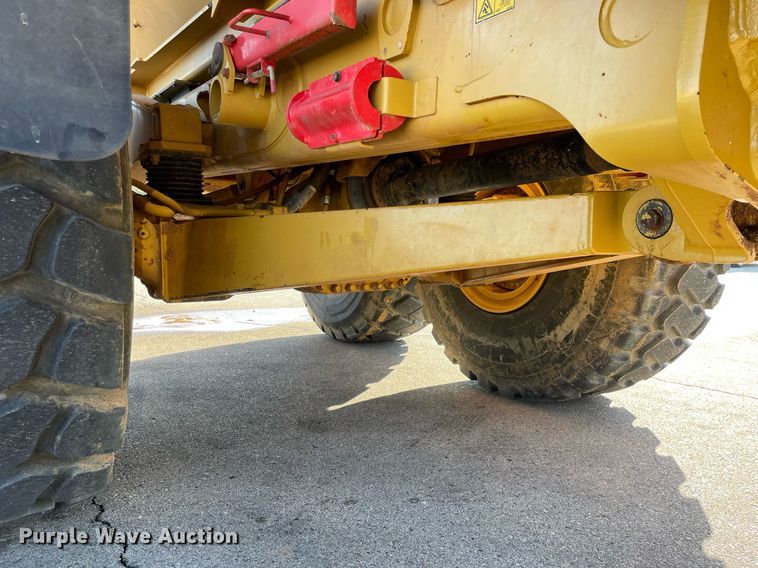 image for item DP0244 2015 Caterpillar 740B  haul truck