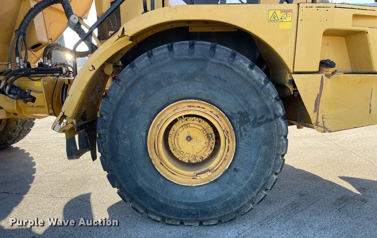 image for item DP0244 2015 Caterpillar 740B  haul truck