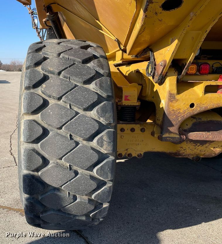 image for item DP0244 2015 Caterpillar 740B  haul truck