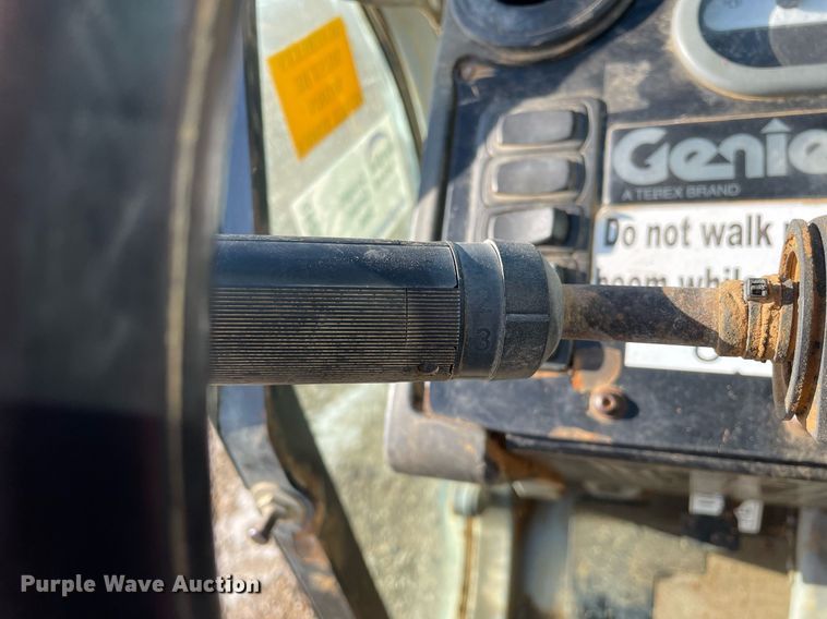 image for item DP0245 2014 Genie GTH844  telehandler