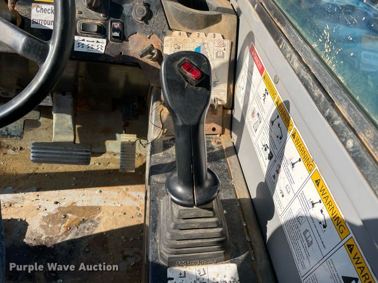 image for item DP0245 2014 Genie GTH844  telehandler