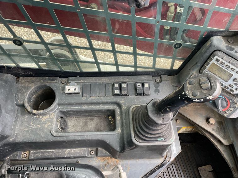 image for item DP0267 2016 Takeuchi TL12V2  tracked skid steer loader