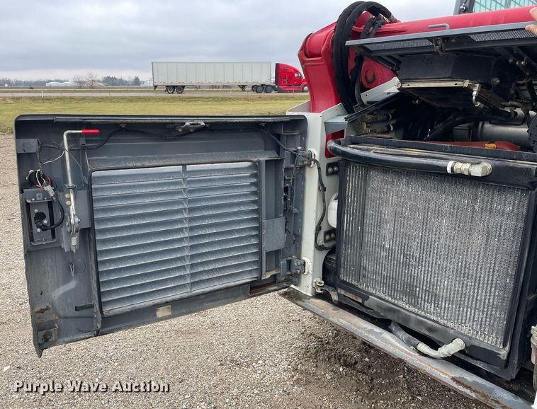 image for item DP0267 2016 Takeuchi TL12V2  tracked skid steer loader