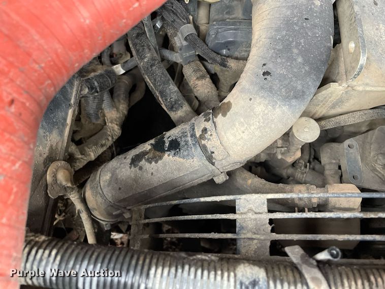 image for item DP0267 2016 Takeuchi TL12V2  tracked skid steer loader