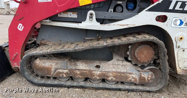 image for item DP0267 2016 Takeuchi TL12V2  tracked skid steer loader