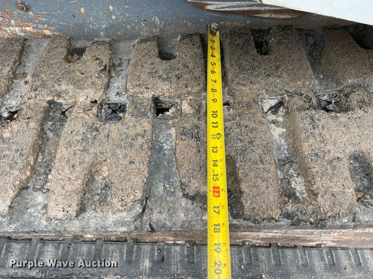 image for item DP0267 2016 Takeuchi TL12V2  tracked skid steer loader