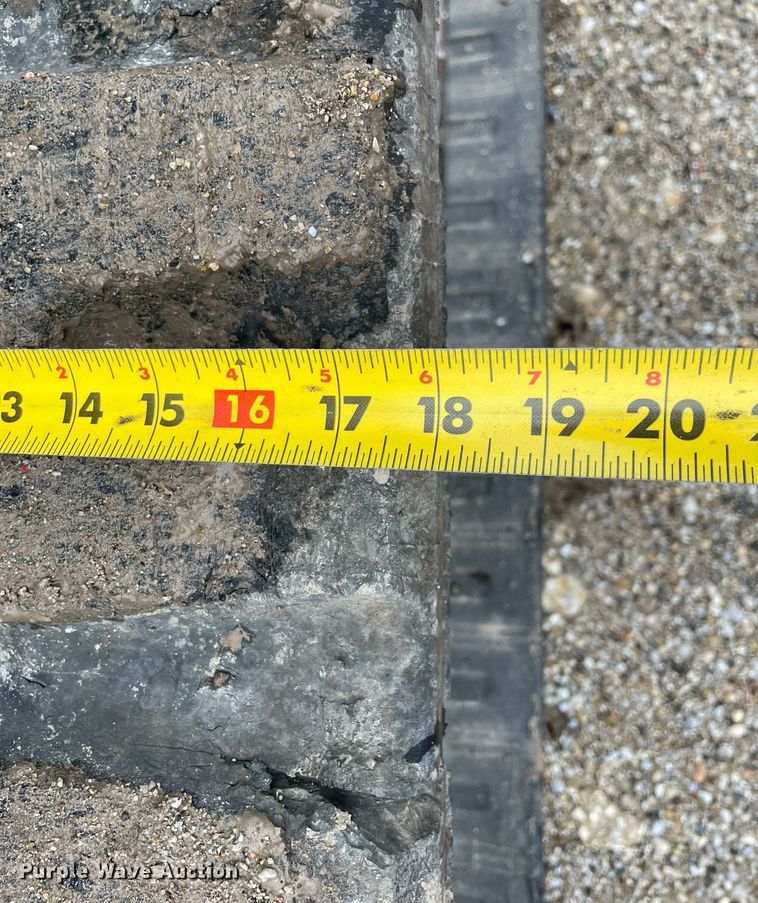 image for item DP0267 2016 Takeuchi TL12V2  tracked skid steer loader