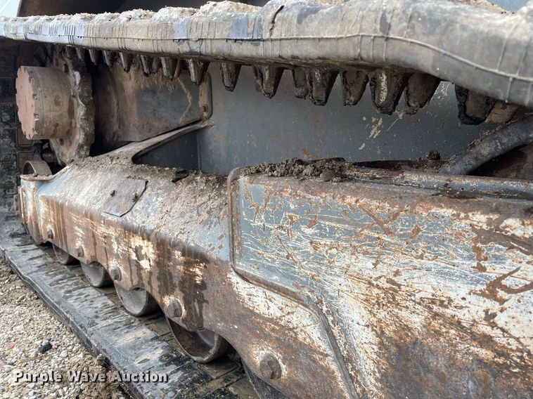 image for item DP0267 2016 Takeuchi TL12V2  tracked skid steer loader