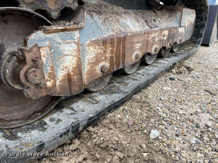 image for item DP0267 2016 Takeuchi TL12V2  tracked skid steer loader