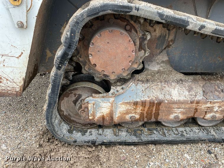 image for item DP0267 2016 Takeuchi TL12V2  tracked skid steer loader