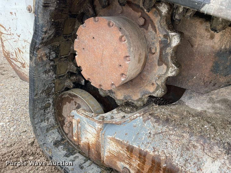 image for item DP0267 2016 Takeuchi TL12V2  tracked skid steer loader