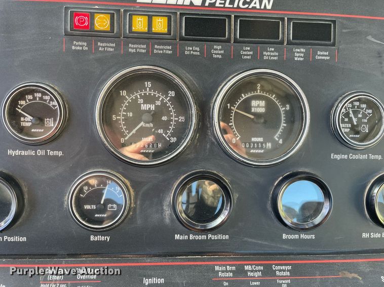 image for item DP0271 2004 Elgin Pelican Series P  street sweeper truck