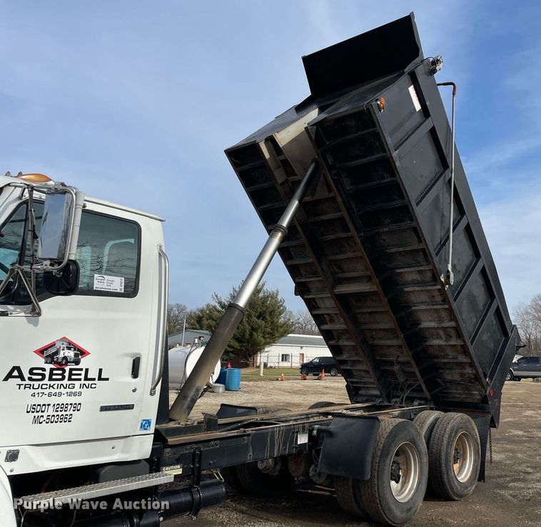 image for item DP0272 2008 Sterling L8500  dump truck