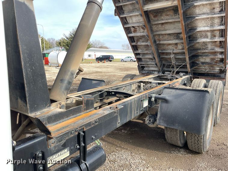 image for item DP0272 2008 Sterling L8500  dump truck