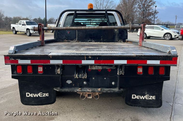 image for item DP2142 2010  Ford F550 Super Duty  Crew Cab flatbed truck