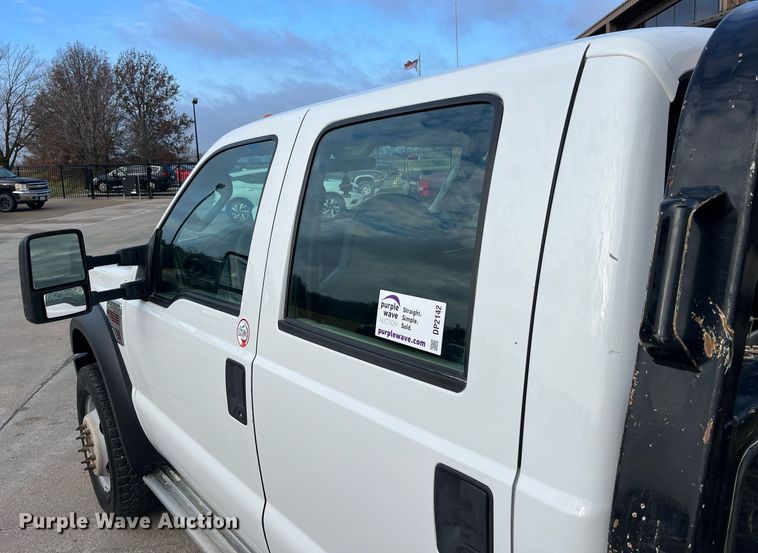 image for item DP2142 2010  Ford F550 Super Duty  Crew Cab flatbed truck