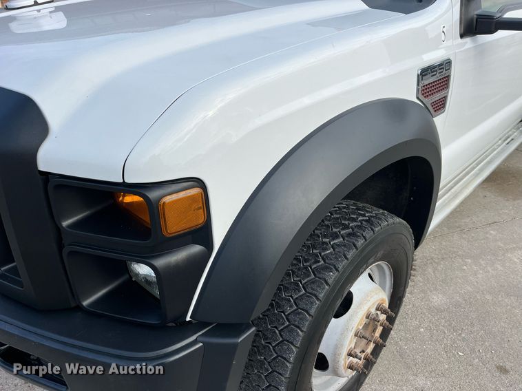 image for item DP2142 2010  Ford F550 Super Duty  Crew Cab flatbed truck