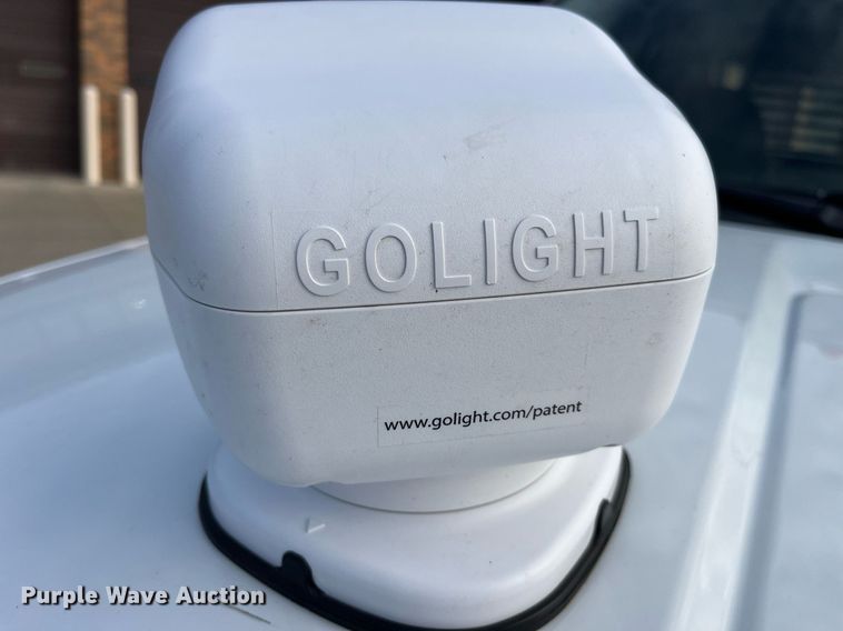 image for item DP2142 2010  Ford F550 Super Duty  Crew Cab flatbed truck