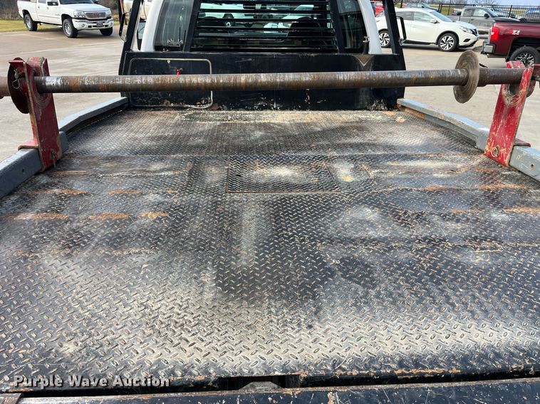 image for item DP2142 2010  Ford F550 Super Duty  Crew Cab flatbed truck