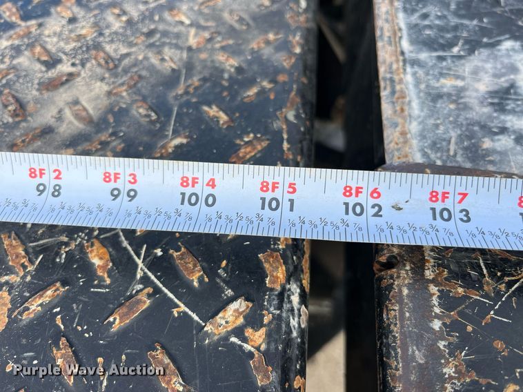 image for item DP2142 2010  Ford F550 Super Duty  Crew Cab flatbed truck