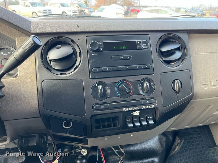 image for item DP2142 2010  Ford F550 Super Duty  Crew Cab flatbed truck