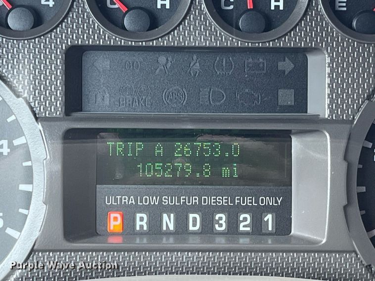 image for item DP2142 2010  Ford F550 Super Duty  Crew Cab flatbed truck