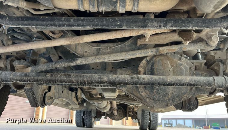 image for item DP2142 2010  Ford F550 Super Duty  Crew Cab flatbed truck