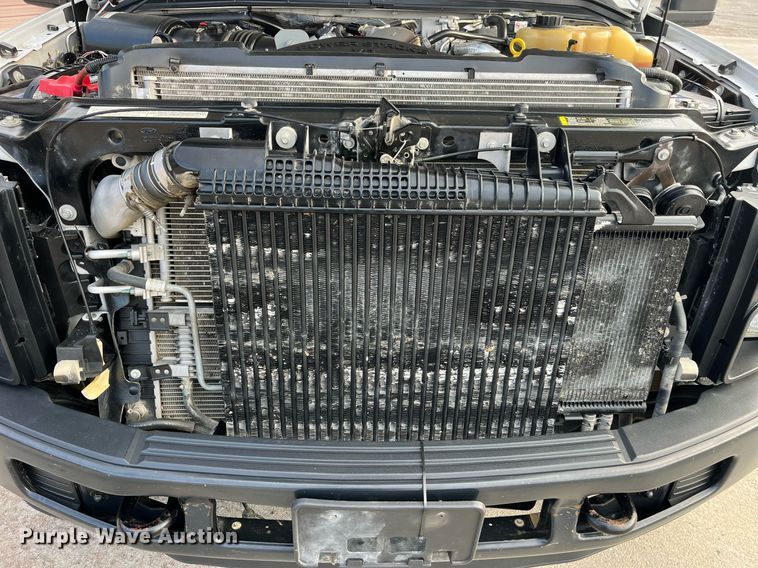 image for item DP2142 2010  Ford F550 Super Duty  Crew Cab flatbed truck