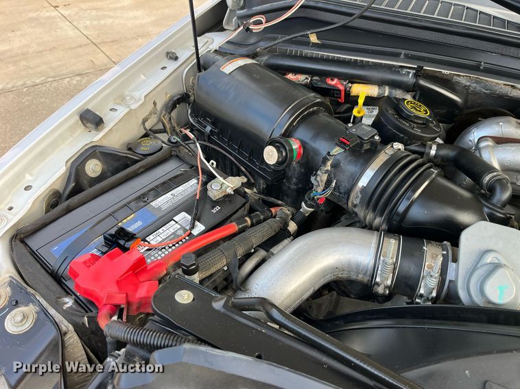 image for item DP2142 2010  Ford F550 Super Duty  Crew Cab flatbed truck