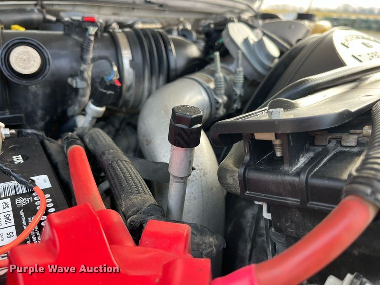 image for item DP2142 2010  Ford F550 Super Duty  Crew Cab flatbed truck