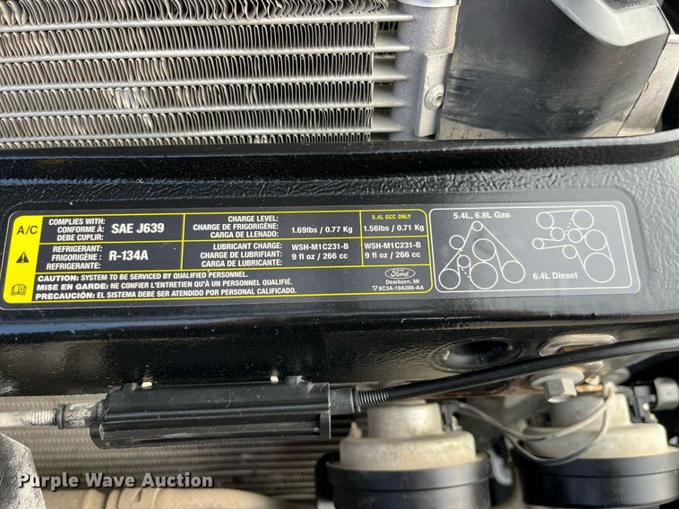 image for item DP2142 2010  Ford F550 Super Duty  Crew Cab flatbed truck