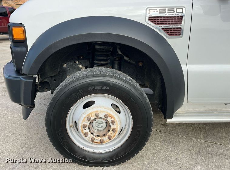 image for item DP2142 2010  Ford F550 Super Duty  Crew Cab flatbed truck