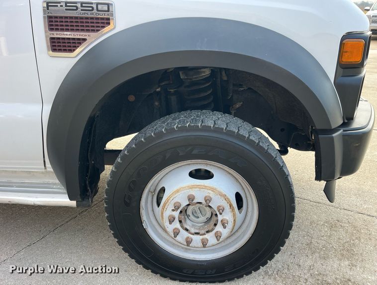 image for item DP2142 2010  Ford F550 Super Duty  Crew Cab flatbed truck