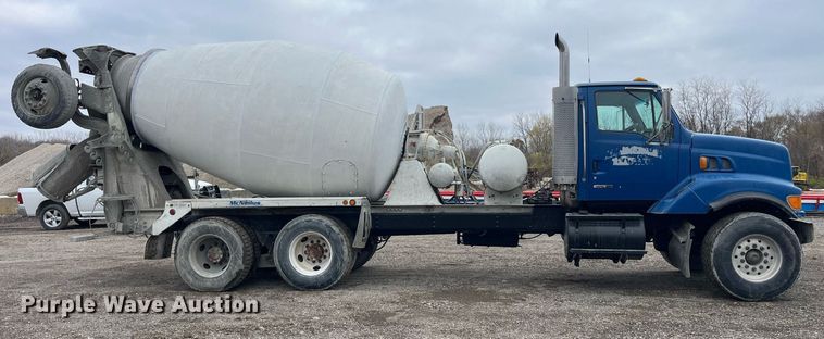 image for item DP2147 1999 Sterling L9511  ready mix truck