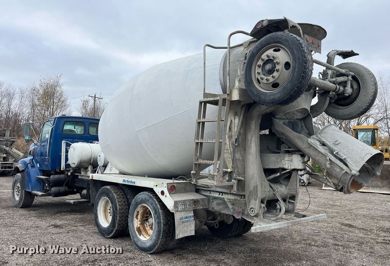 image for item DP2147 1999 Sterling L9511  ready mix truck