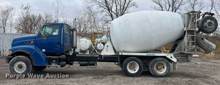 image for item DP2147 1999 Sterling L9511  ready mix truck