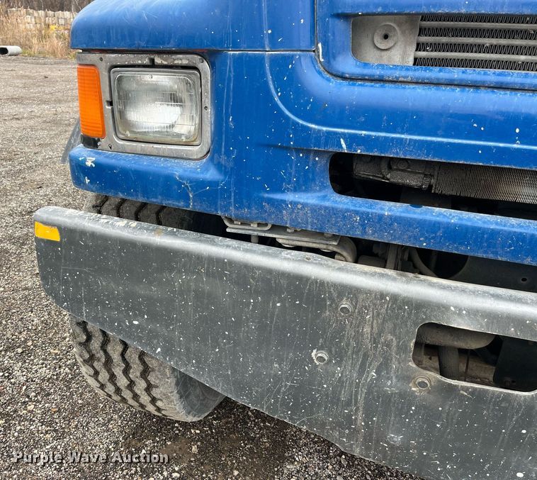 image for item DP2147 1999 Sterling L9511  ready mix truck