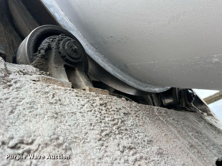 image for item DP2147 1999 Sterling L9511  ready mix truck