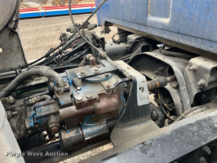 image for item DP2147 1999 Sterling L9511  ready mix truck