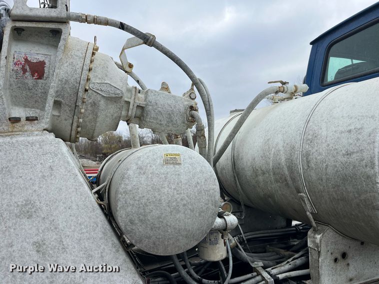 image for item DP2147 1999 Sterling L9511  ready mix truck