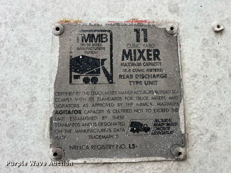 image for item DP2147 1999 Sterling L9511  ready mix truck