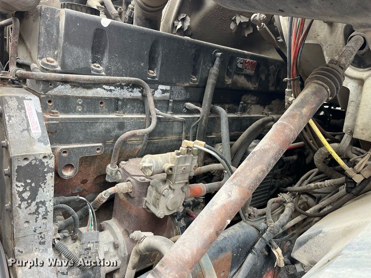 image for item DP2147 1999 Sterling L9511  ready mix truck